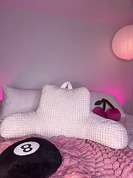 SerenaCloud online show from 03.11.25