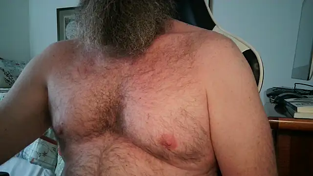 Snapshot of usdirtymikee9 chatting on 03.18.25 usdirtymikee9 online show from 03.18.25