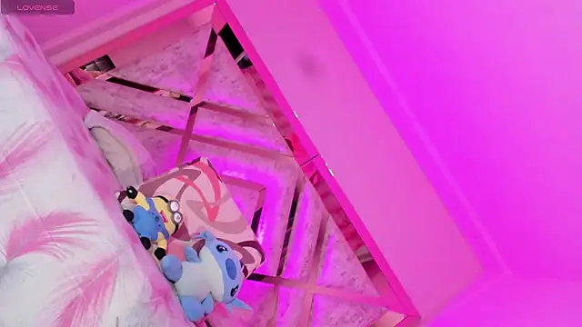 anapuala sexxx online show from 12.20.25