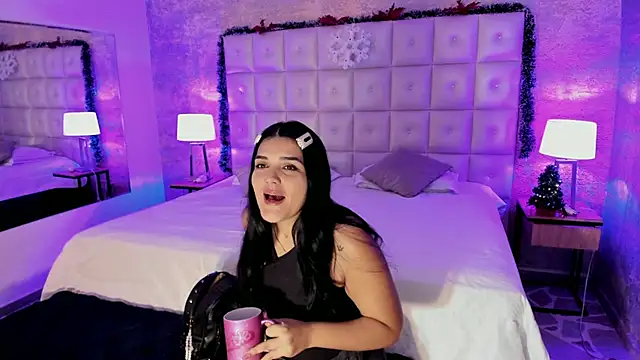 Maddysex  online show from 12.17.25