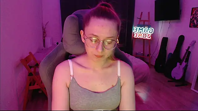 AnabelFrel online show from 02.27.25