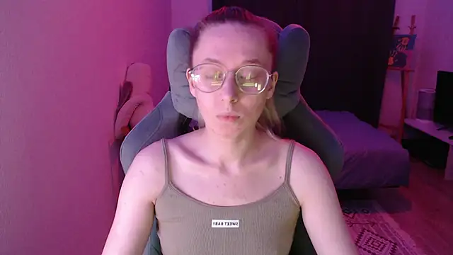 AnabelFrel online show from 10.02.25