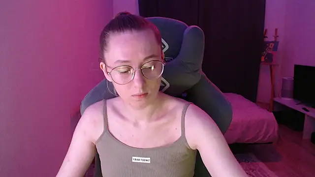 AnabelFrel online show from 10.30.25