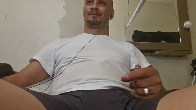 leonar0101 online show from 09.26.25