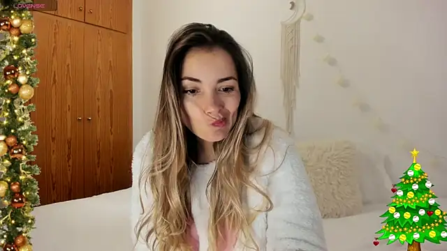 NiaStone online show from 12.20.24
