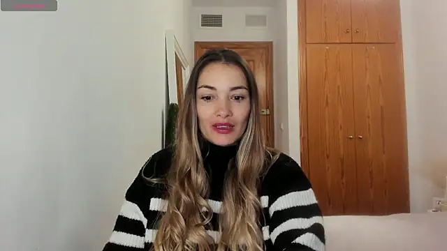 NiaStone online show from 01.17.25