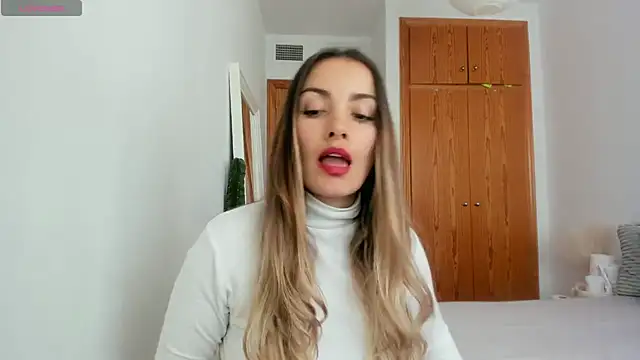 NiaStone online show from 01.21.25
