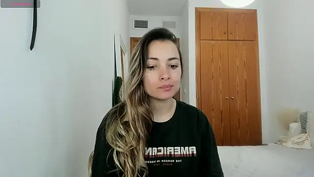 NiaStone online show from 02.21.25