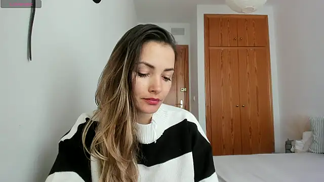 NiaStone online show from 02.28.25