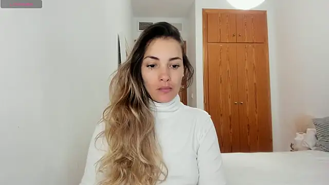 NiaStone online show from 03.21.25