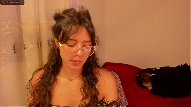 aluna 0310 online show from 12.02.24