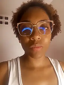 thaimy  online show from 03.22.26