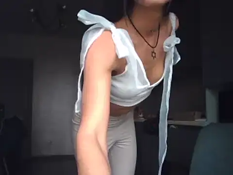 JulianaGold1 online show from 12.03.24