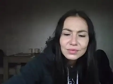 JulianaGold1 online show from 01.07.25