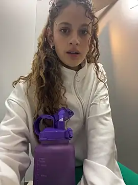 alana15 online show from 01.26.25