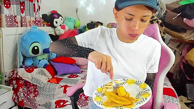 Lawrncesofiets online show from 12.18.24