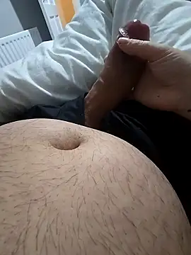 Snapshot of elenaUK chatting on 12.23.24 elenaUK online show from 12.23.24