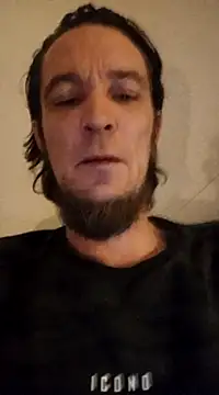 Snapshot of BunnyandClydeDk chatting on 12.19.24 BunnyandClydeDk online show from 12.19.24