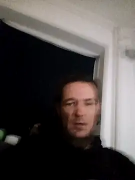 Snapshot of BunnyandClydeDk chatting on 01.24.25 BunnyandClydeDk online show from 01.24.25