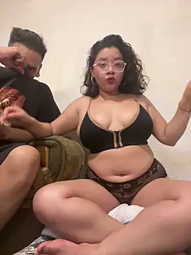 Vivi Kvsh online show from 04.03.26