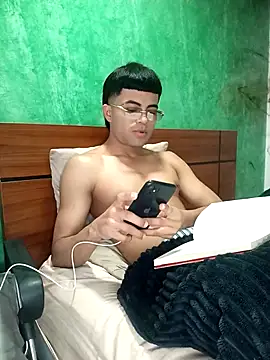 Snapshot of pinedasex777 chatting on 10.12.25 pinedasex777 online show from 10.12.25