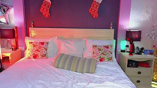 HotMilfMargo online show from 12.26.24