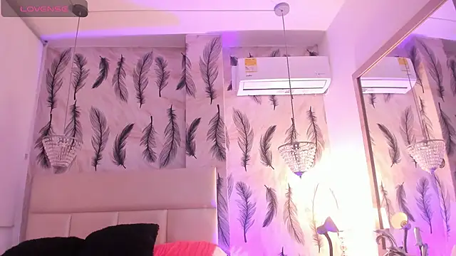 Vivi prinncess online show from 10.17.25