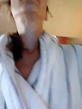 Snapshot of JoLeNe27 chatting on 09.16.25 JoLeNe27 online show from 09.16.25