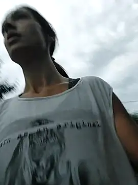 Snapshot of JoLeNe27 chatting on 09.25.25 JoLeNe27 online show from 09.25.25