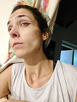 Snapshot of JoLeNe27 chatting on 10.06.25 JoLeNe27 online show from 10.06.25