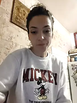 Snapshot of JoLeNe27 chatting on 10.26.25 JoLeNe27 online show from 10.26.25