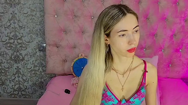 Akilla Queen online show from 07.13.26