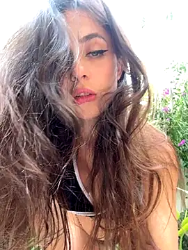 PartyQqHouse online show from 10.08.25