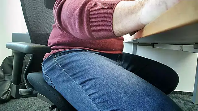 69bezfleku online show from 02.18.25