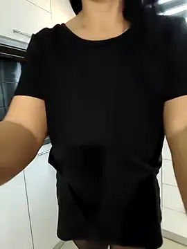 Snapshot of charrlote_love chatting on 10.08.25 charrlote love online show from 10.08.25