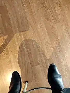 Snapshot of papiculo86 chatting on 11.05.25 papiculo86 online show from 11.05.25