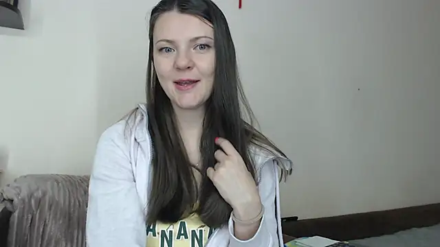 SugarTati online show from 10.04.25