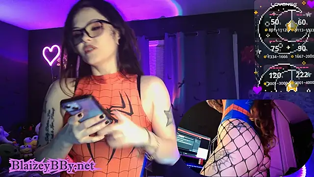 BlaizeyBBy online show from 01.11.25