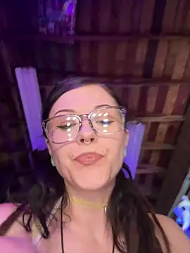 BlaizeyBBy online show from 06.19.26