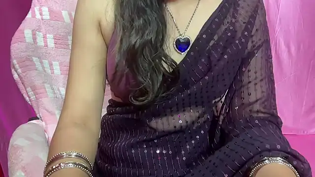 Snapshot of Queen_Angelena chatting on 01.15.25 Queen Angelena online show from 01.15.25