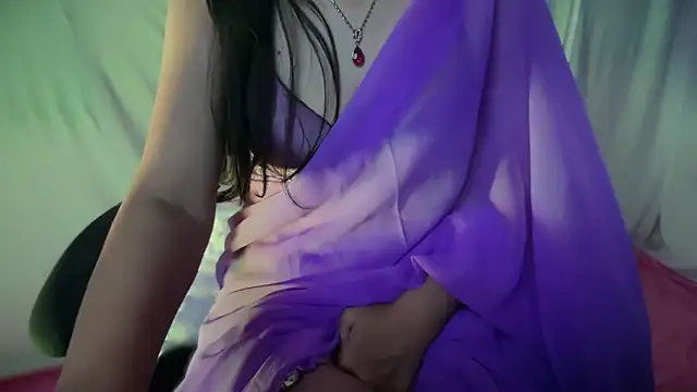 Snapshot of Queen_Angelena chatting on 09.25.25 Queen Angelena online show from 09.25.25