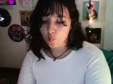 Snapshot of soynanabela28 chatting on 03.03.25 soynanabela28 online show from 03.03.25