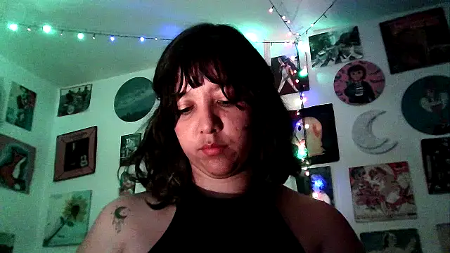 Snapshot of soynanabela28 chatting on 03.18.25 soynanabela28 online show from 03.18.25