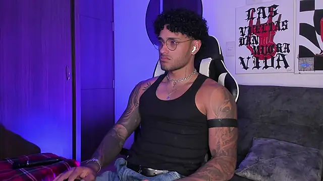 Alessandro Vanni online show from 03.18.26