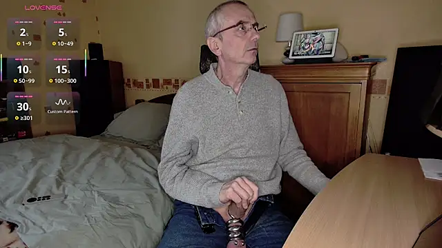 legaulois4691 online show from 03.12.25