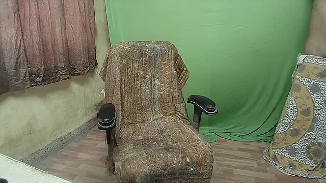 Snapshot of mynastyfuckerr chatting on 09.14.25 mynastyfuckerr online show from 09.14.25