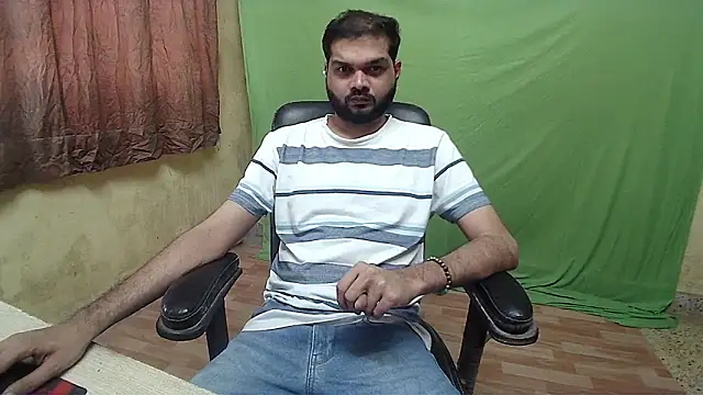 Snapshot of mynastyfuckerr chatting on 09.17.25 mynastyfuckerr online show from 09.17.25