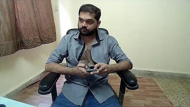 Snapshot of mynastyfuckerr chatting on 05.01.26 mynastyfuckerr online show from 05.01.26