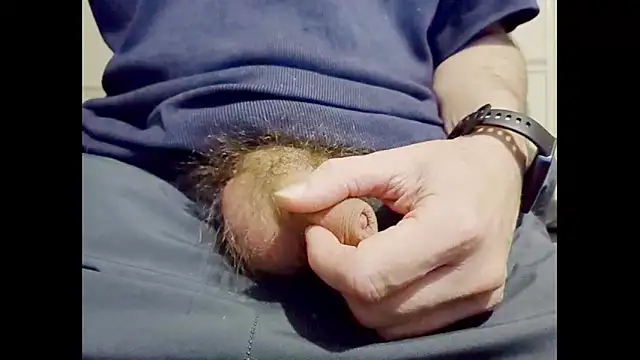 hairyuncut00 online show from 10.07.25