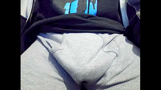 hairyuncut00 online show from 11.30.25